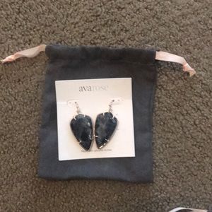avarose earrings